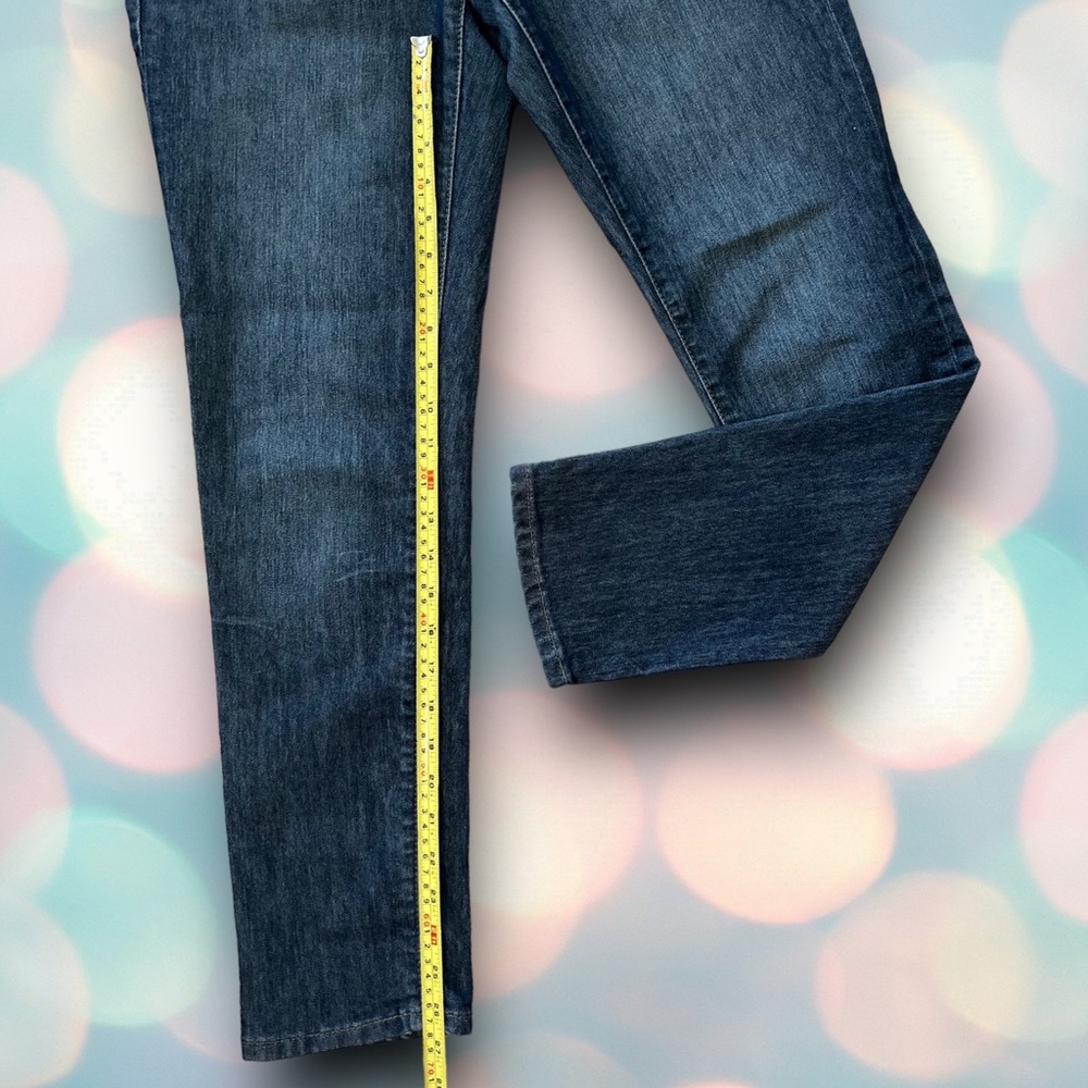 DKNY Women’s Slim Mid-Rise Denim Jeans Size 4 - Picture 4 of 7